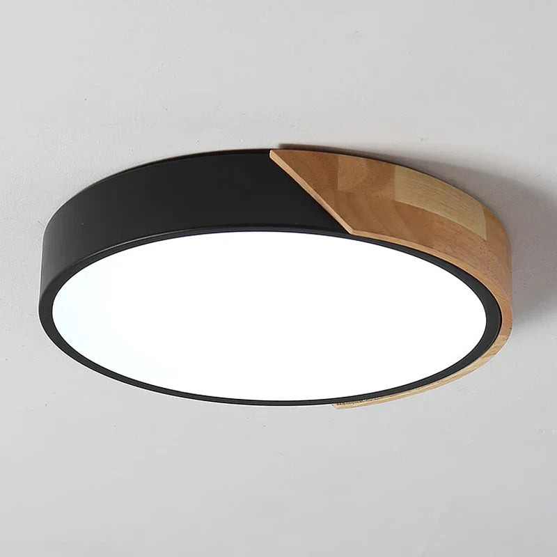 Moderne rund LED-loftlampe med trædetalje