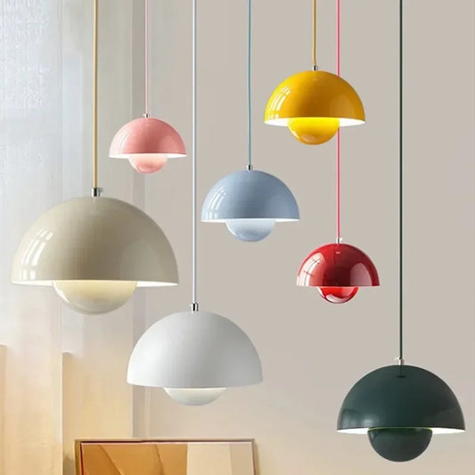 LED-pendellampe med halvkugleform