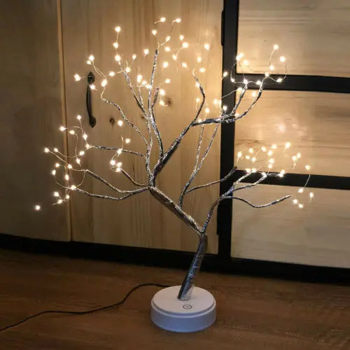Dekorativt LED-træ med varme hvide lys
