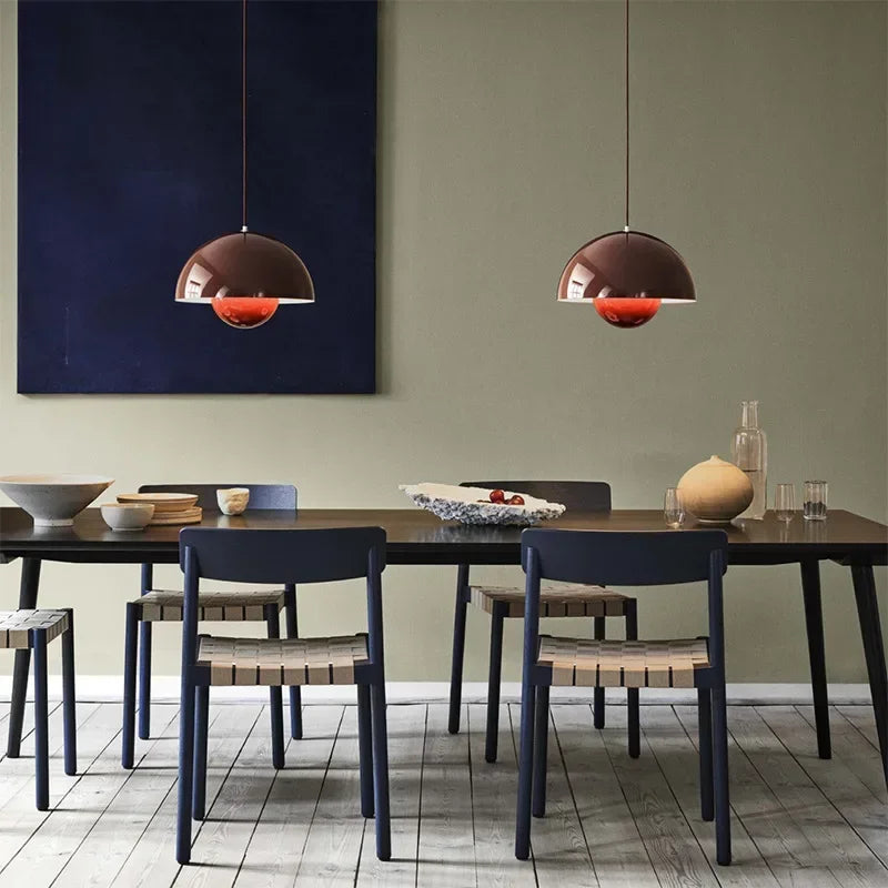 LED-pendellampe med halvkugleform