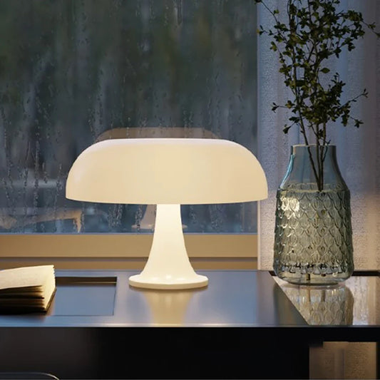 Designer LED-bordlampe med moderne svampeform