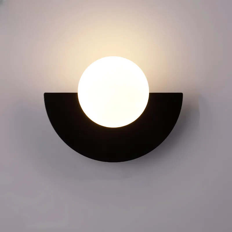 Moderne geometrisk væglampe med LED