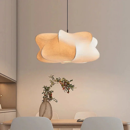 Loftlampe med silkeskærm i japansk wabi-sabi stil