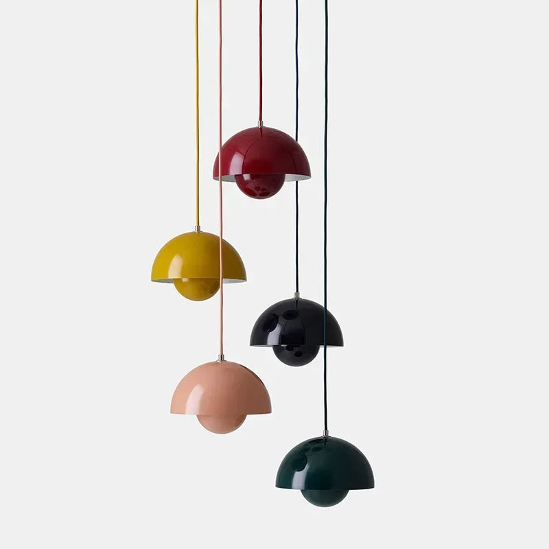 LED-pendellampe med halvkugleform