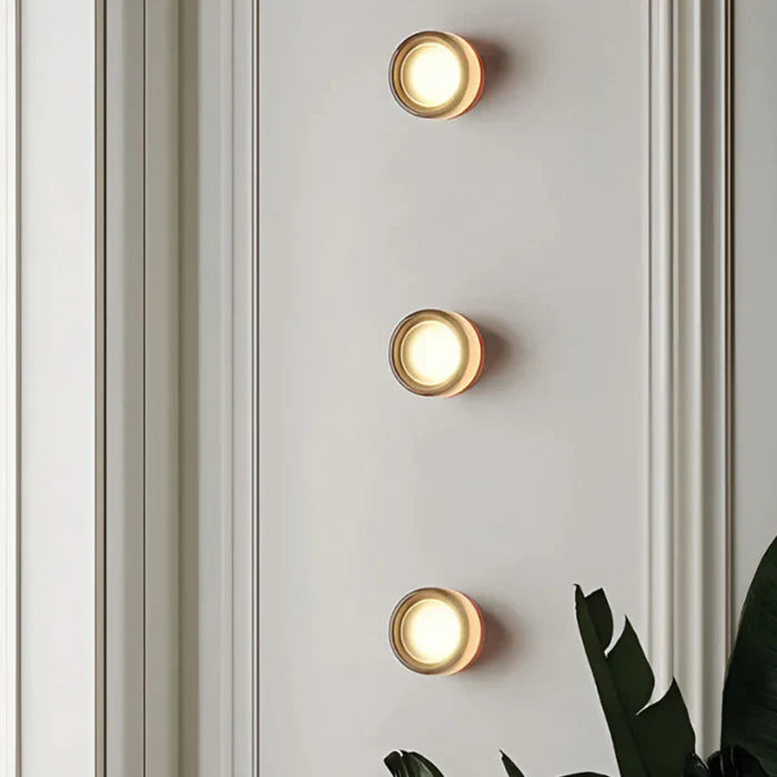 Moderne LED-væglampe i elegant design – stilfuld belysning til væg eller loft