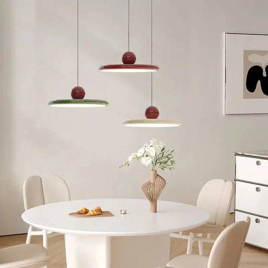 Design LED-pendellampe inspireret af Bauhaus-stilen