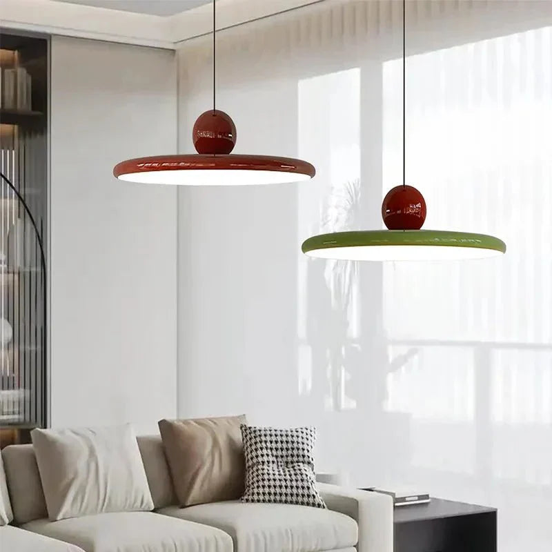 Design LED-pendellampe inspireret af Bauhaus-stilen