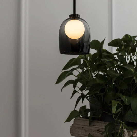 Elegant pendellampe i glas – moderne minimalisme