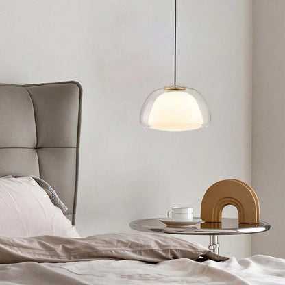 Moderne pendellampe med dobbelt glasskærm og LED