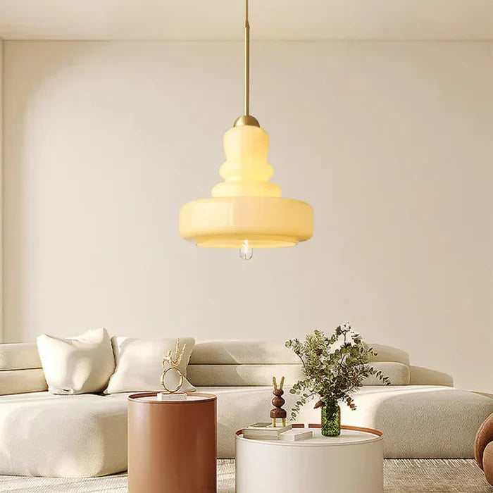 Pendellampe i Mælkeglas – Bauhaus Design