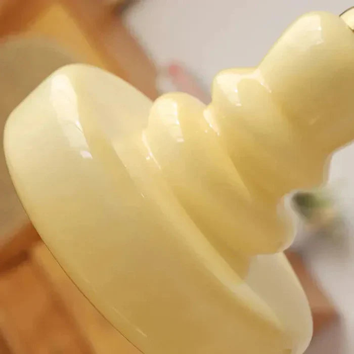 Pendellampe i Mælkeglas – Bauhaus Design