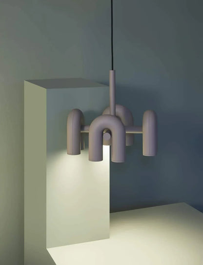 Skulpturel pendellampe med moderne design