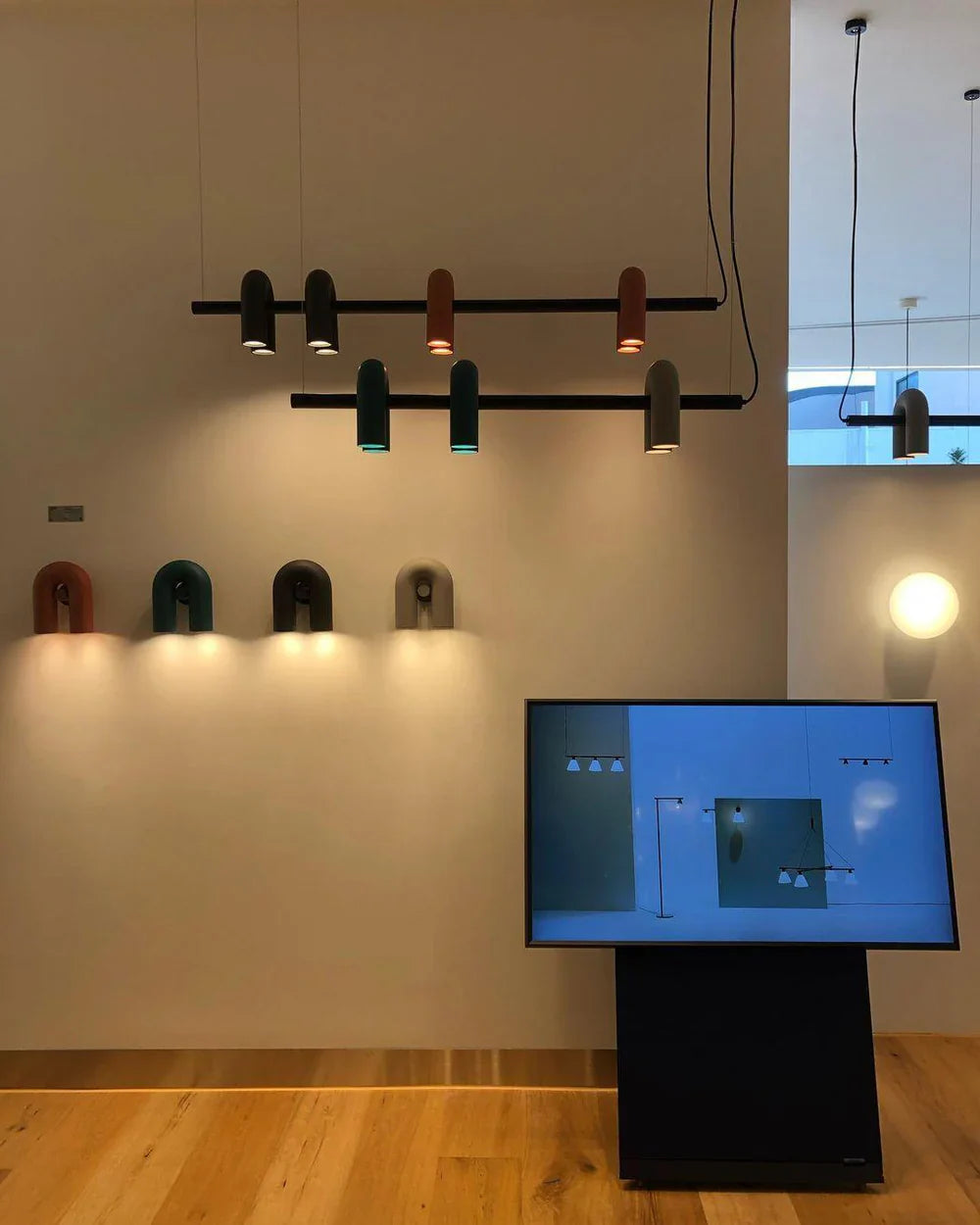 Moderne LED Væglampe med Bueform