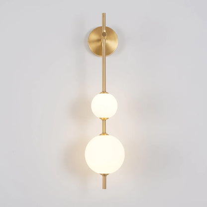 Moderne geometrisk væglampe med LED-kugler