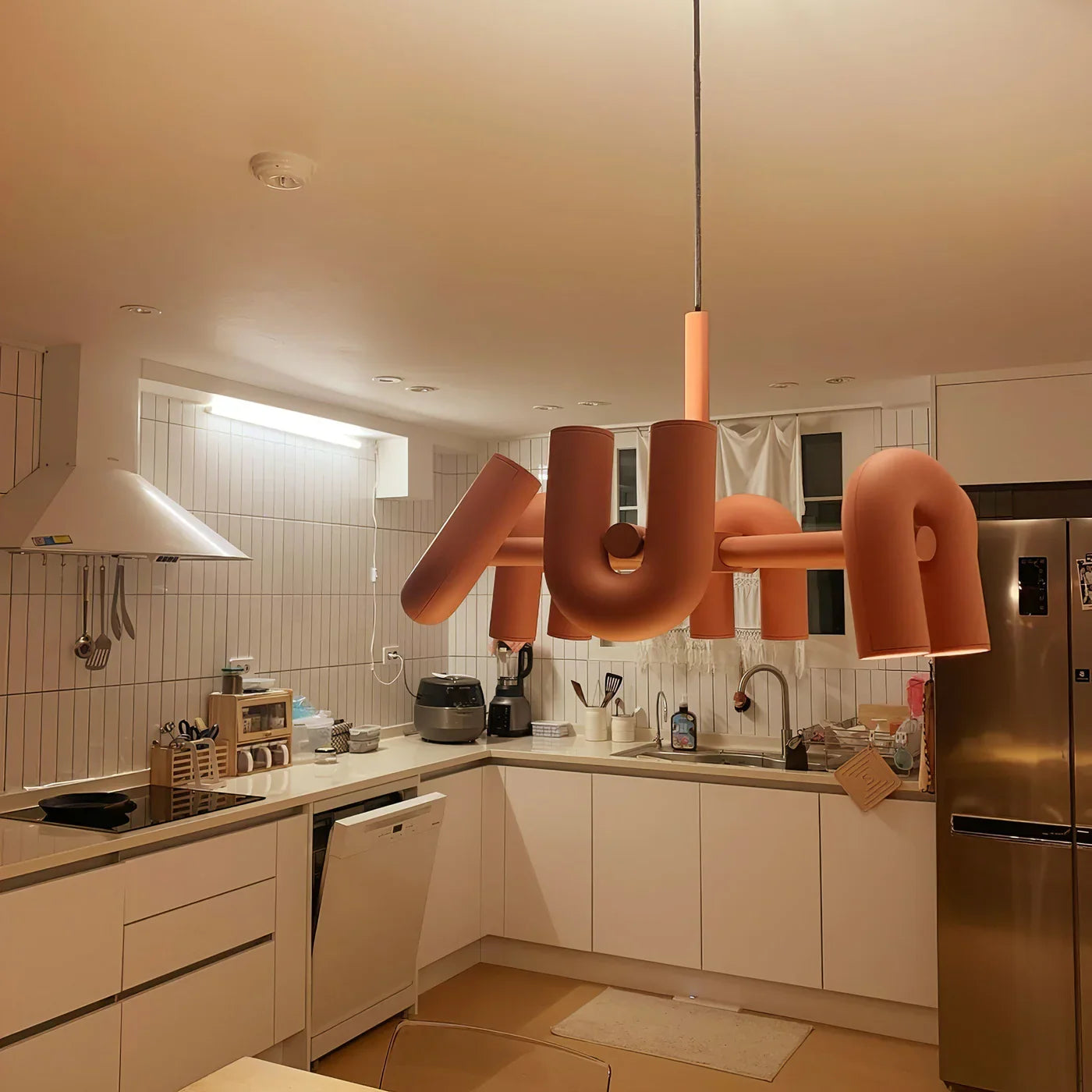 Skulpturel pendellampe med moderne design