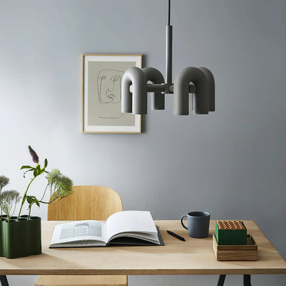 Skulpturel pendellampe med moderne design