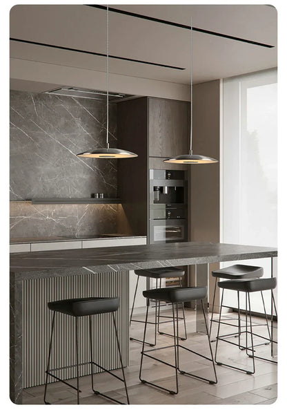 Slank LED pendellampe – Moderne loftlampe i tallerkenform