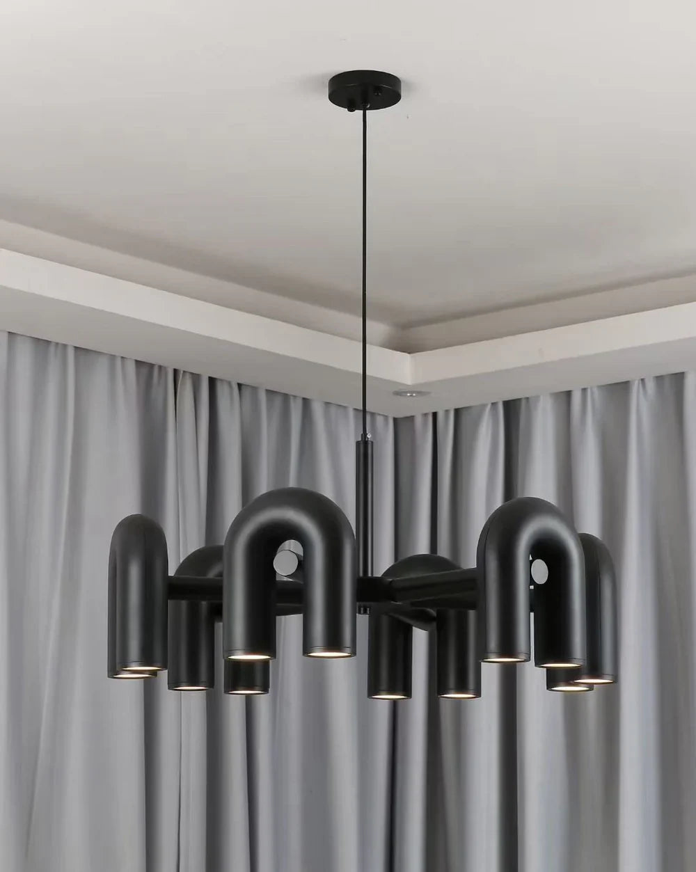 Skulpturel pendellampe med moderne design