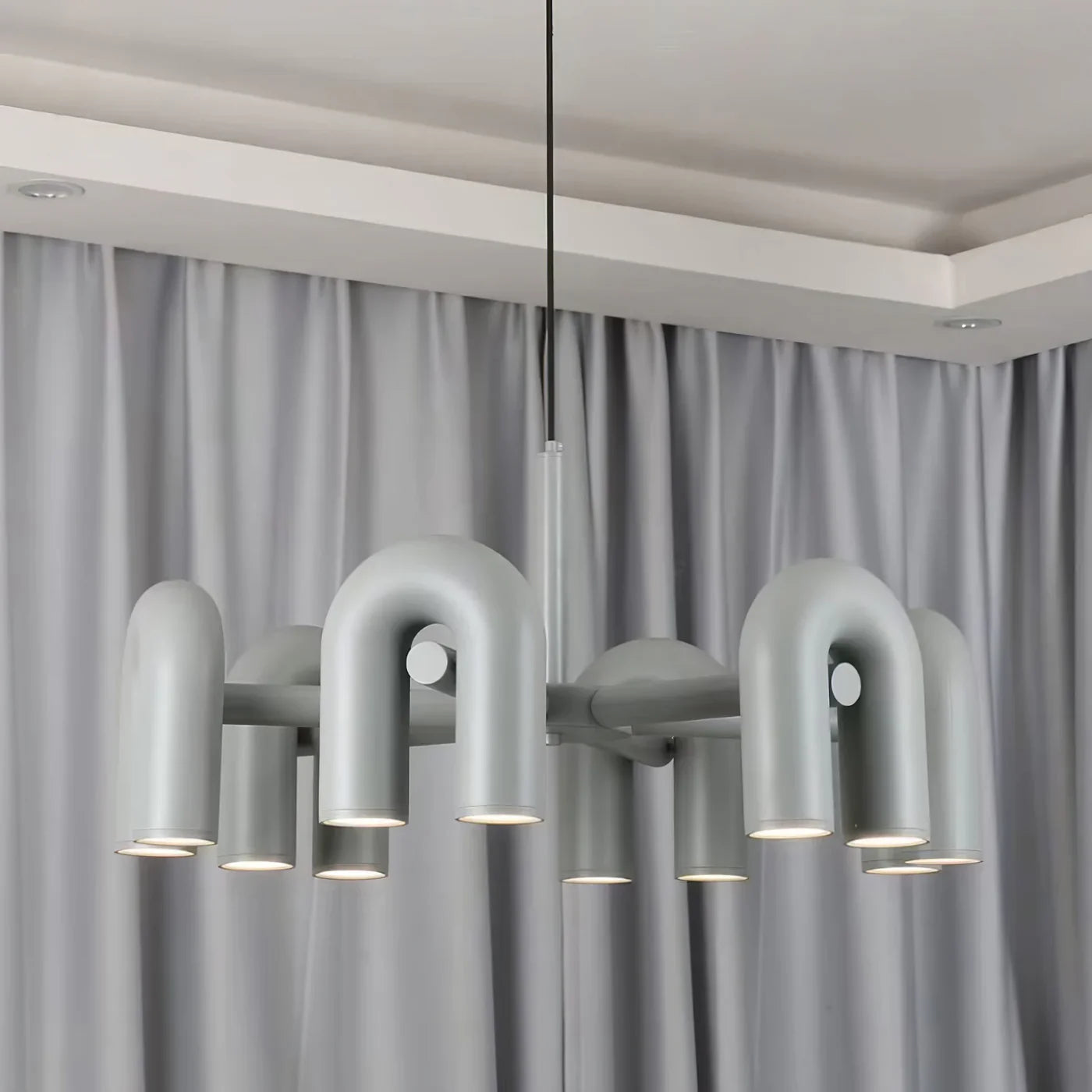 Skulpturel pendellampe med moderne design