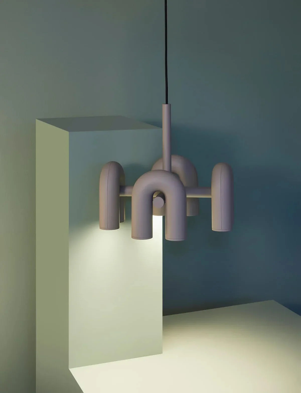 Skulpturel pendellampe med moderne design