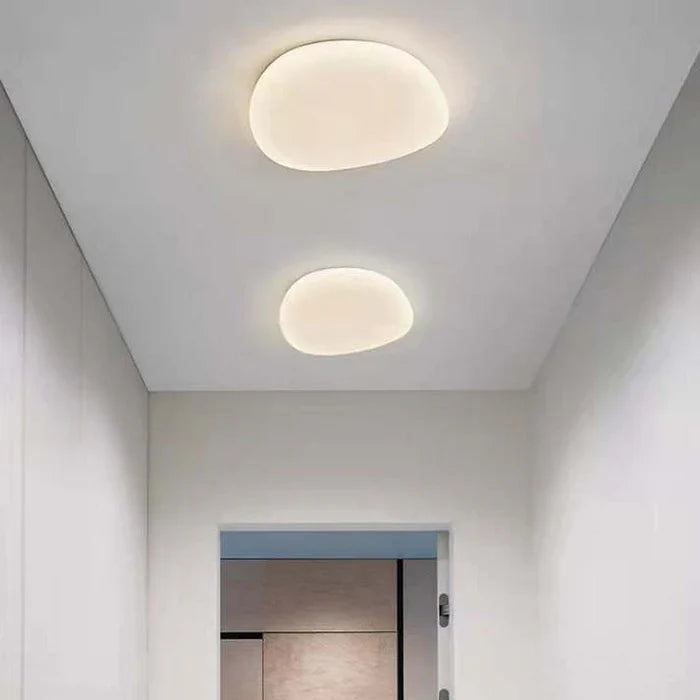 Organisk LED-loftlampe i naturlig stenform