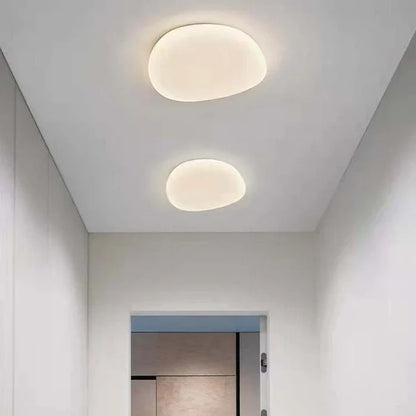 Organisk LED-loftlampe i naturlig stenform