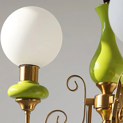 Elegant retro lysekrone med grønne detaljer