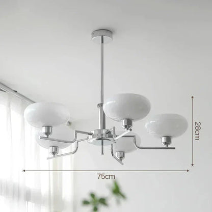 Moderne lysekrone med opalglas skærme