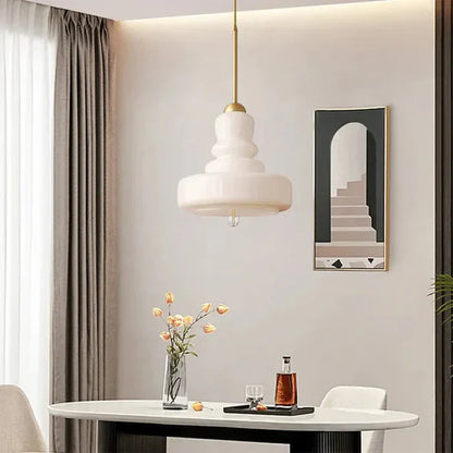 Pendellampe i Mælkeglas – Bauhaus Design