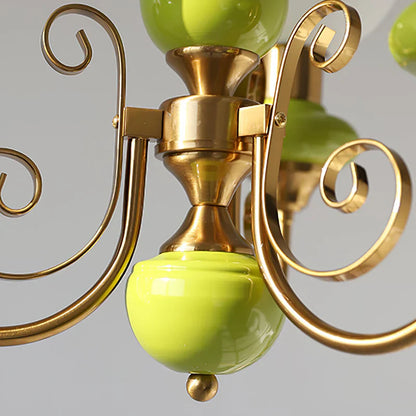 Elegant retro lysekrone med grønne detaljer