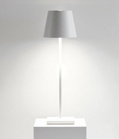 Moderne bordlampe med LED og touch-funktion