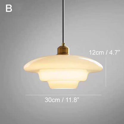 Pendellampe med Mælkehvidt Glas