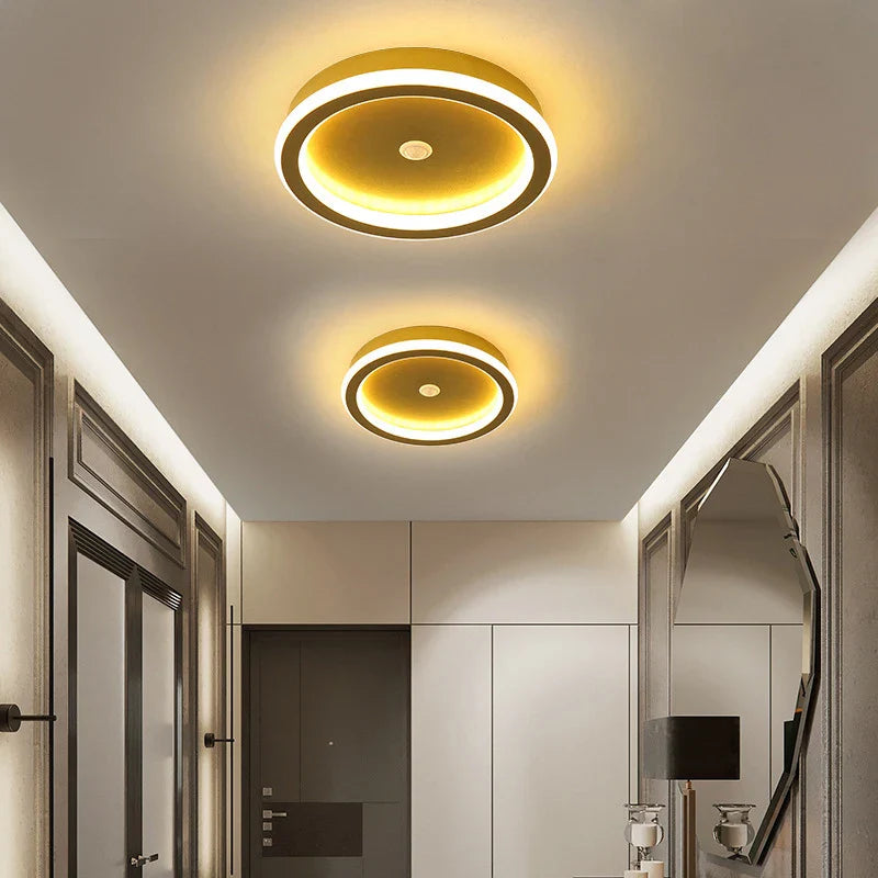 Moderne LED-loftlampe med geometrisk design