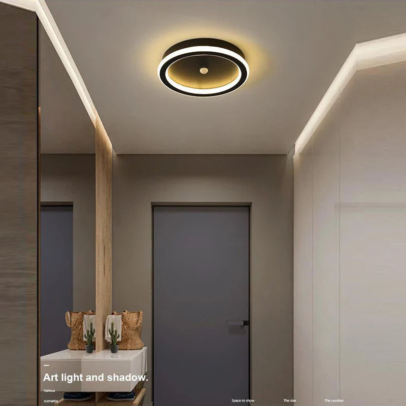 Moderne LED-loftlampe med geometrisk design