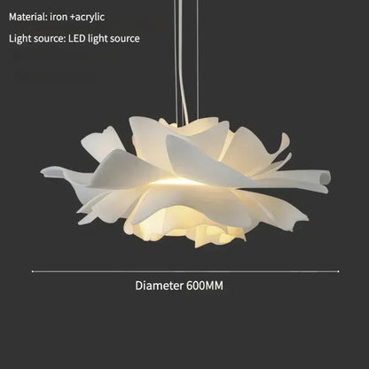 Pendellampe i lotusblomst-design – Dekorativ loftlampe med lagdelt skærm