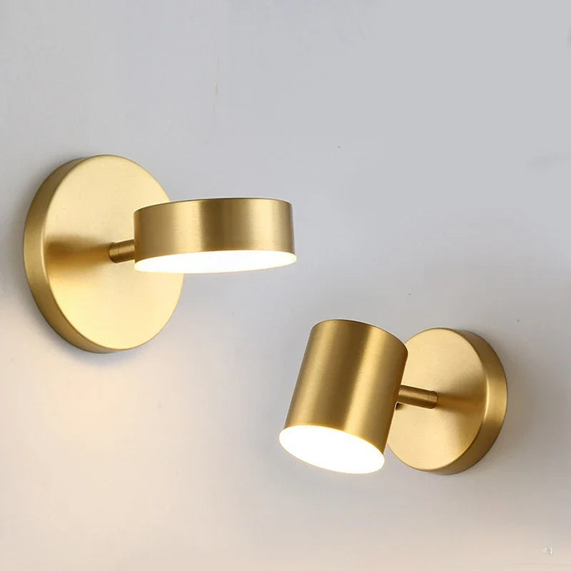Moderne LED-væglampe med guldfinish