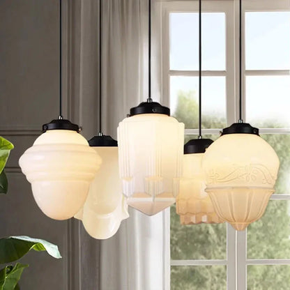 Geometrisk pendellampe i hvidt matteret glas – vintage stil