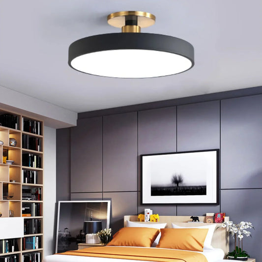 Rund LED-loftlampe i skandinavisk stil