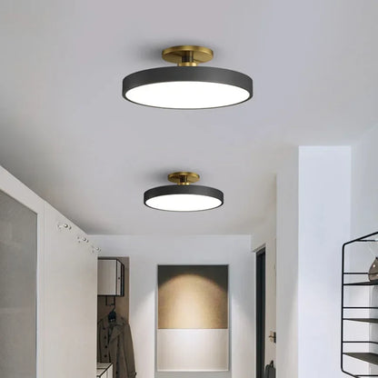 Rund LED-loftlampe i skandinavisk stil