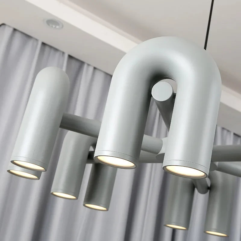 Skulpturel pendellampe med moderne design