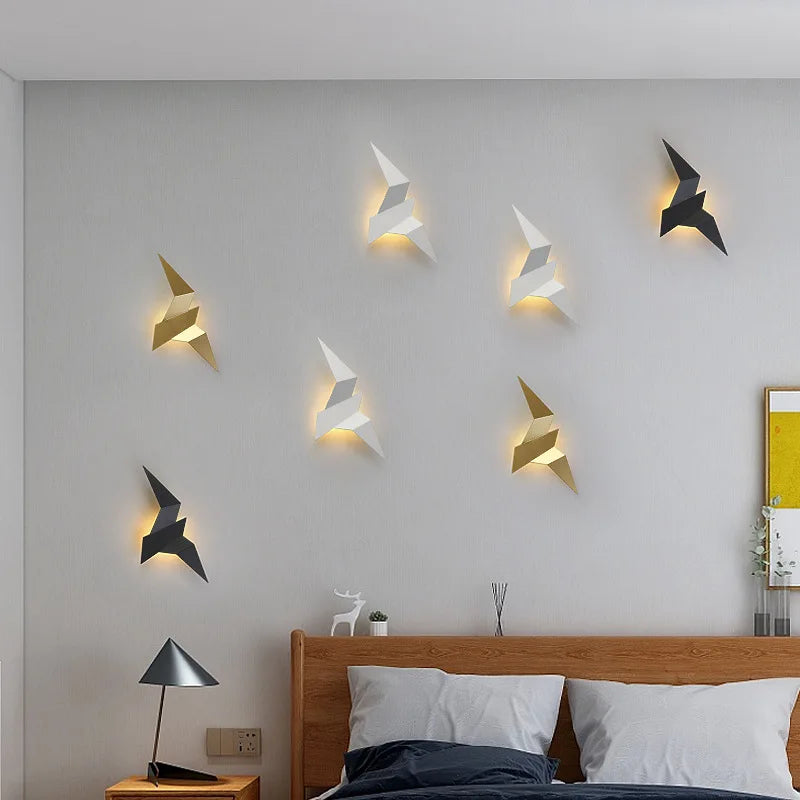 Moderne LED-væglampe med origami-fugl