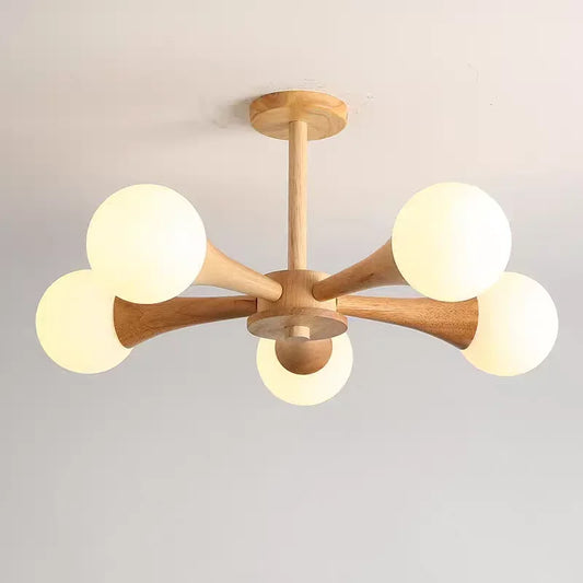 Moderne loftlampe med træarme og kugleformede skærme