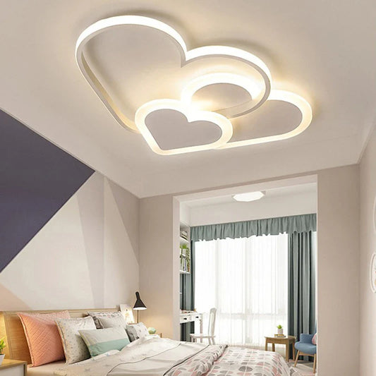 Moderne LED-loftlampe med hjerteformet design til børneværelset