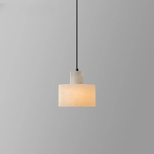 Pendellampe med Marmorkuppel – Minimalistisk Elegance