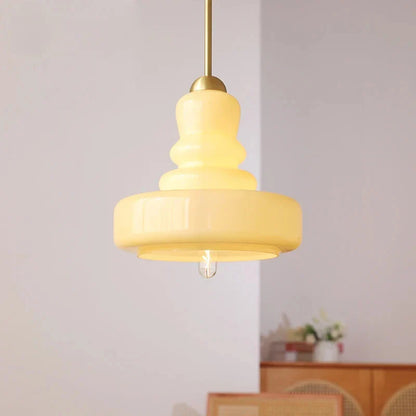 Pendellampe i Mælkeglas – Bauhaus Design