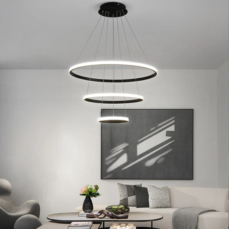 Moderne LED-pendellampe med 3D-ringe