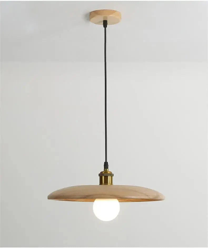 Skandinavisk pendellampe i træ – Minimalistisk loftlampe