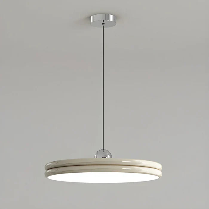 Moderne diskformet pendellampe – minimalistisk LED-belysning til spisestue og stue