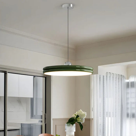 Moderne diskformet pendellampe – minimalistisk LED-belysning til spisestue og stue