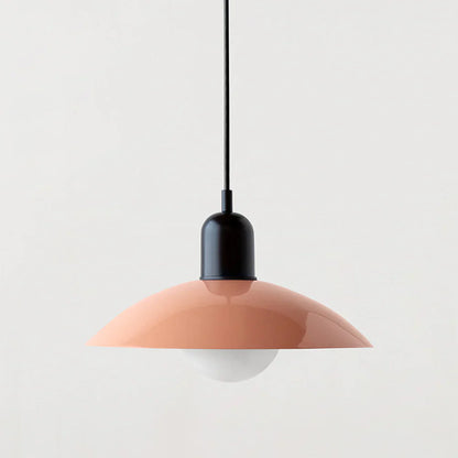 Moderne pendellampe med tofarvet design og Bauhaus-metalskærm